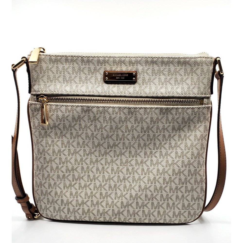 NWOT Michael Kors Signature Bedford Flat Small Crossbody $178.00 - Picture 1 of 3